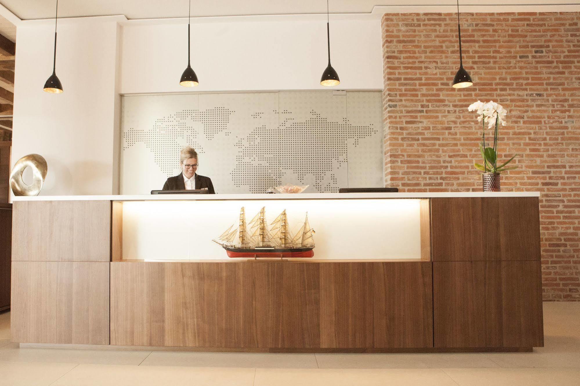 Hotel Hafenspeicher 4*